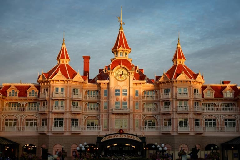 Thumbnail for Disneyland Paris: Nine-Year-Old's 'Wedding' Sparks Police Investigation