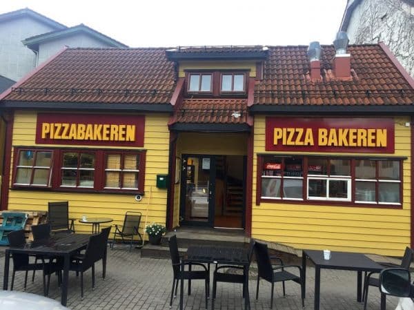 Thumbnail for Norway Devours 25 Pounds of Pizza Per Person, Leaves Italy in the Dust