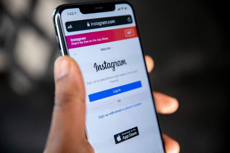 Thumbnail for Instagram Follower Crisis: Noida Woman Reports Husband for Chore Sabotage