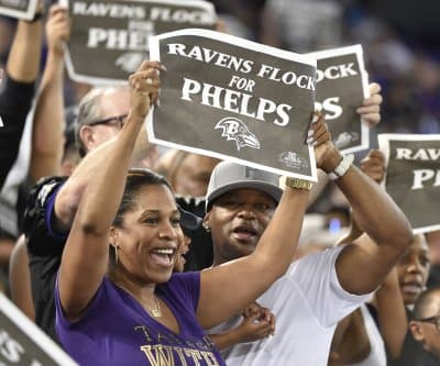 Thumbnail for Michael Phelps Trains Baltimore Ravens: 3 NFL Stars Sink in $2M Recovery Pool